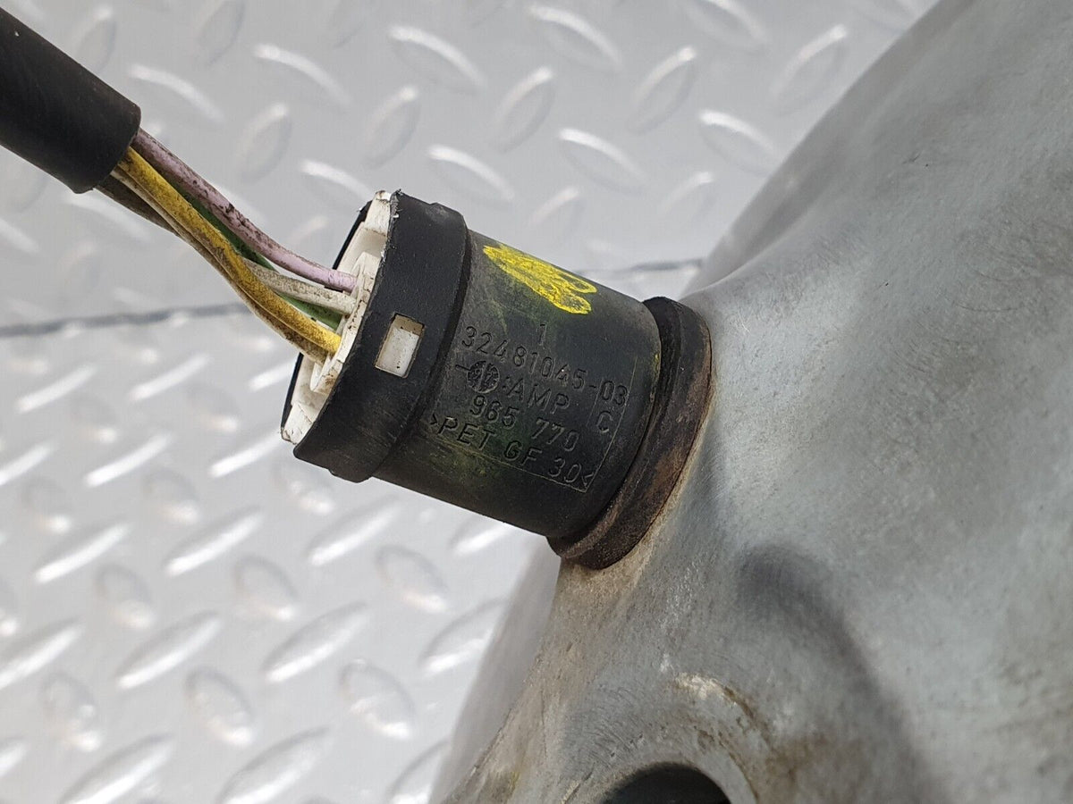 41971 Mercedes-Benz W202 C200 Brake Booster Lucas A0044305830