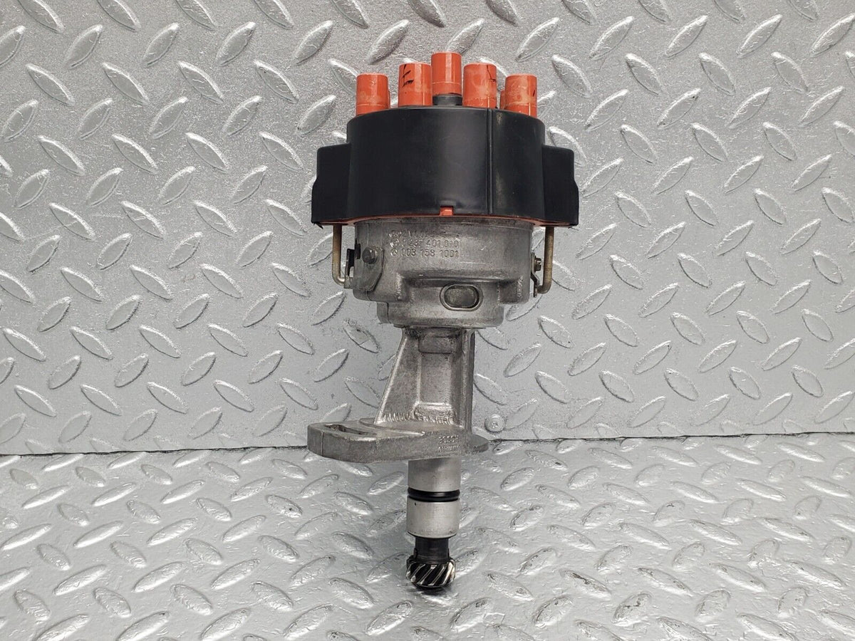 47395 Mercedes-Benz C126 500SEC Coupe Ignition Distributor Bosch A0031581001 0237401010