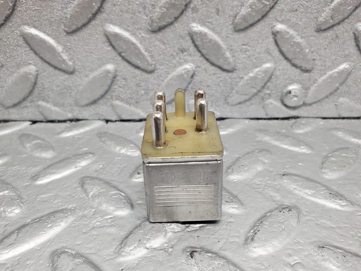 49663 Mercedes-Benz R107 380SL Multi Purpose Relay A0015420219
