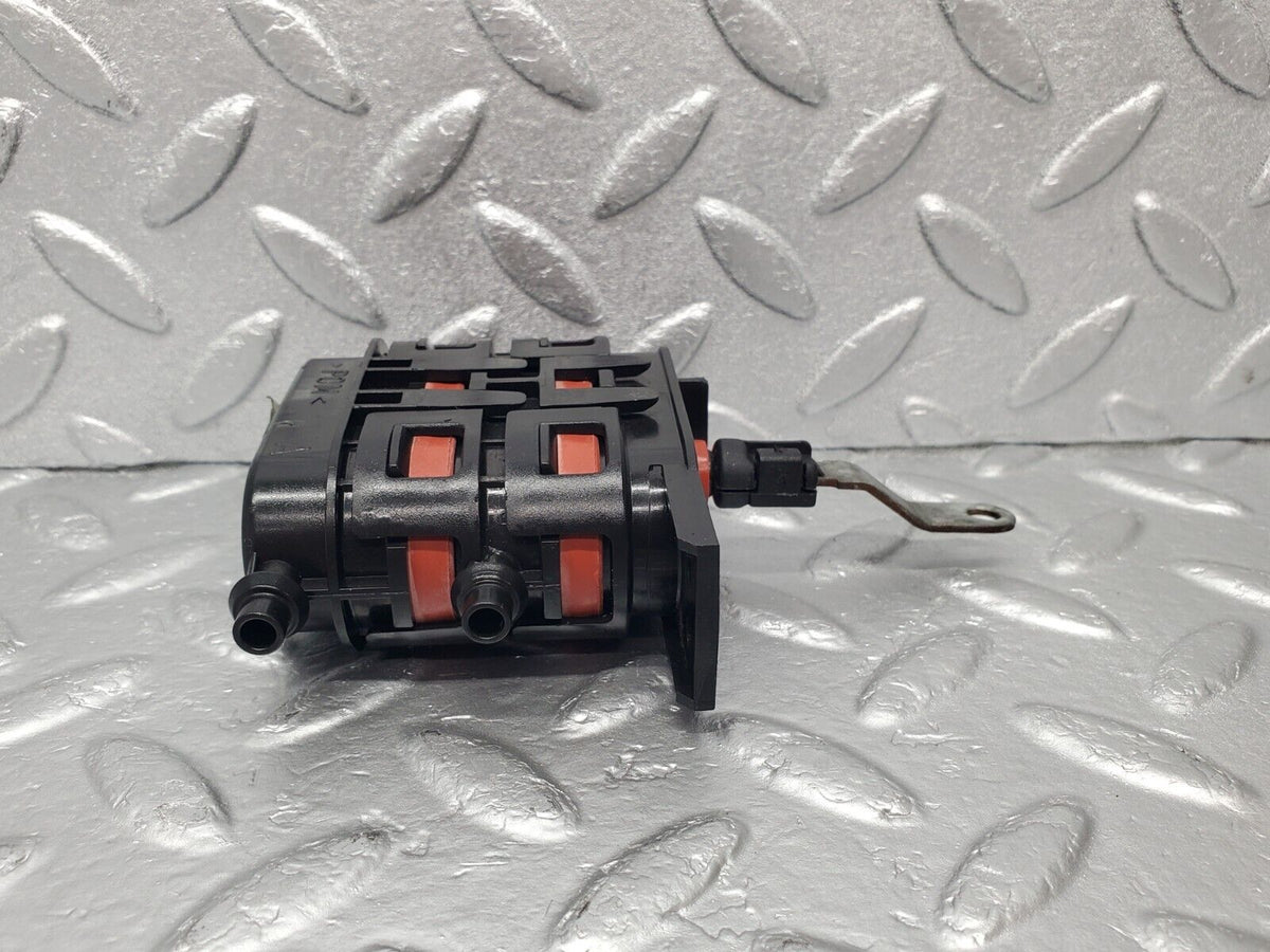 46941 Mercedes-Benz R129 320SL Coupe Heater Box Vacuum Actuator