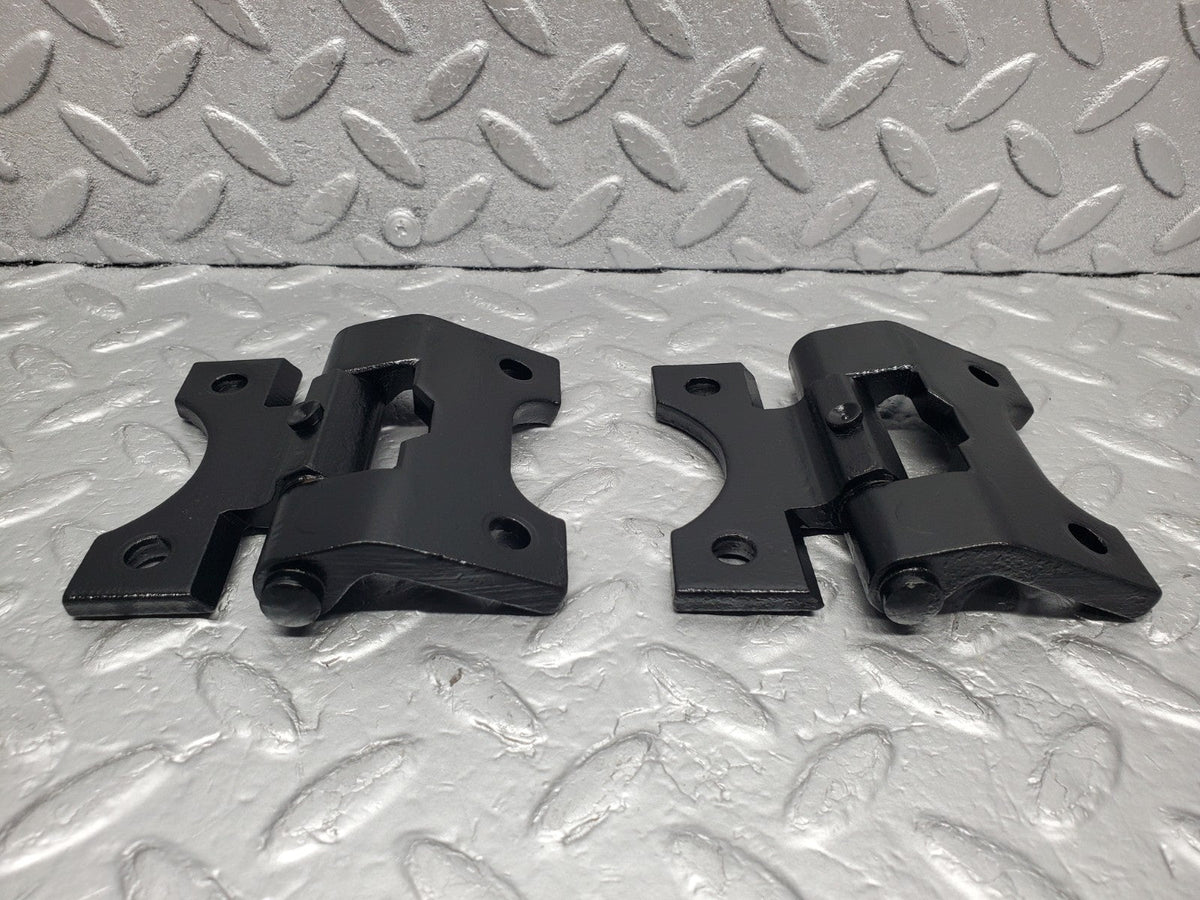 50129 Mercedes-Benz R107 SL Door Hinge Right Side