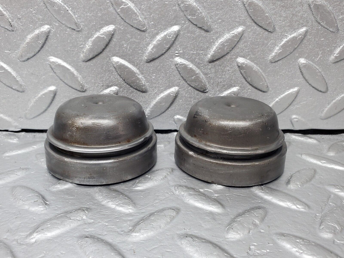 44489 Mercedes-Benz W123 280E Wheel Hub Locking Cap Sets