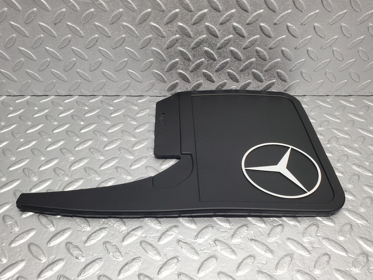 48716 Mercedes-Benz W123 Mud Flap Front Left Side New