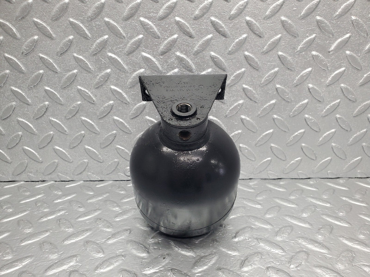 48670 Mercedes-Benz S123 Wagon Rear Suspension Sphere A1233200015