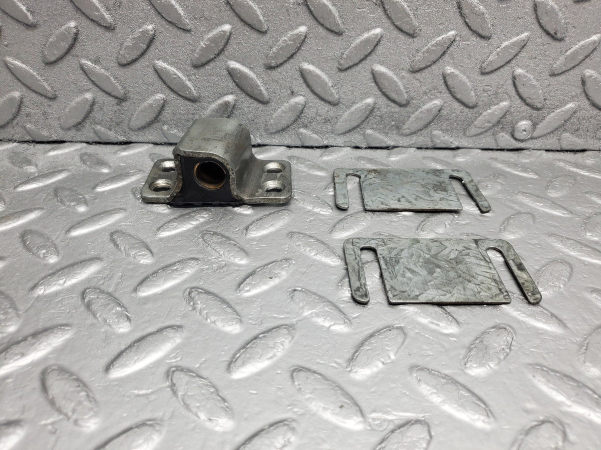 50558 Mercedes-Benz W108 280SE 3.5 Door Lock Latch Left