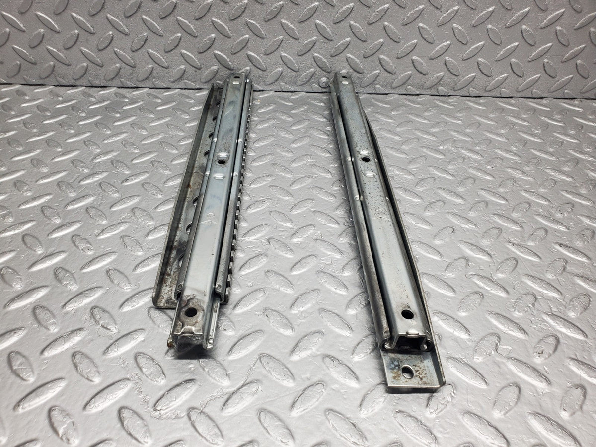50199 Mercedes-Benz C123 280CE Coupe Front Left Seat Rail Pair