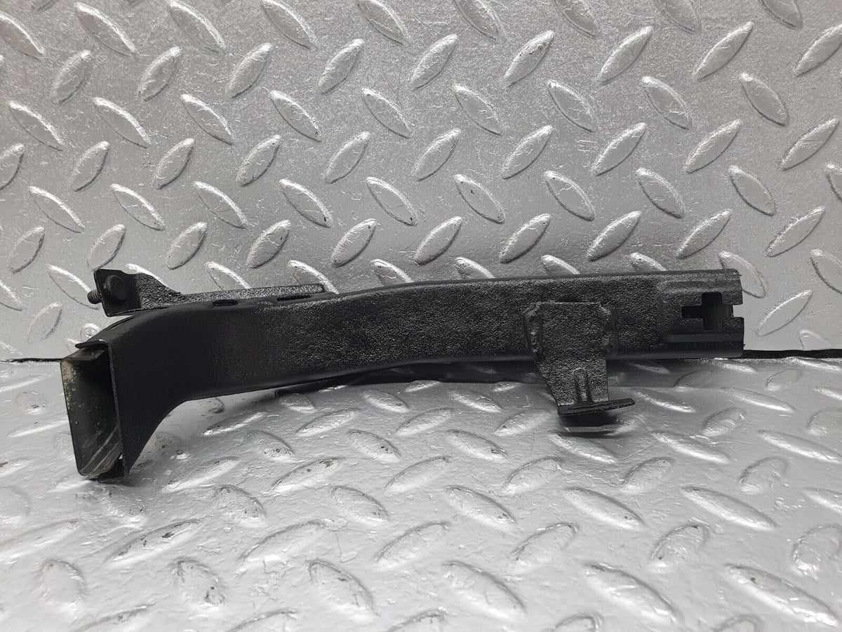 42605 Mercedes-Benz R129 320SL Coupe Ignition Coil Lead Cover A1295460064