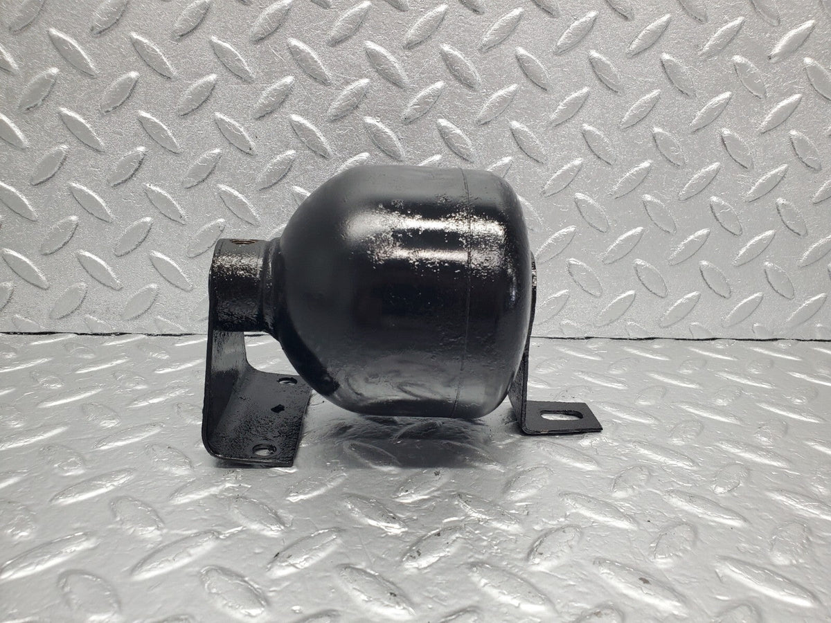 48670 Mercedes-Benz S123 Wagon Rear Suspension Sphere A1233200015