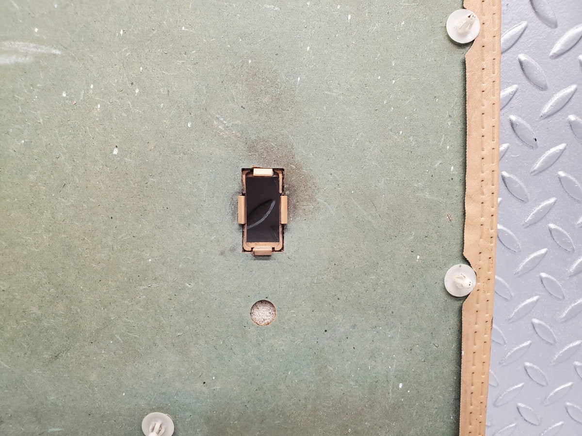 48742 Mercedes-Benz W123 Rear Right Door Card