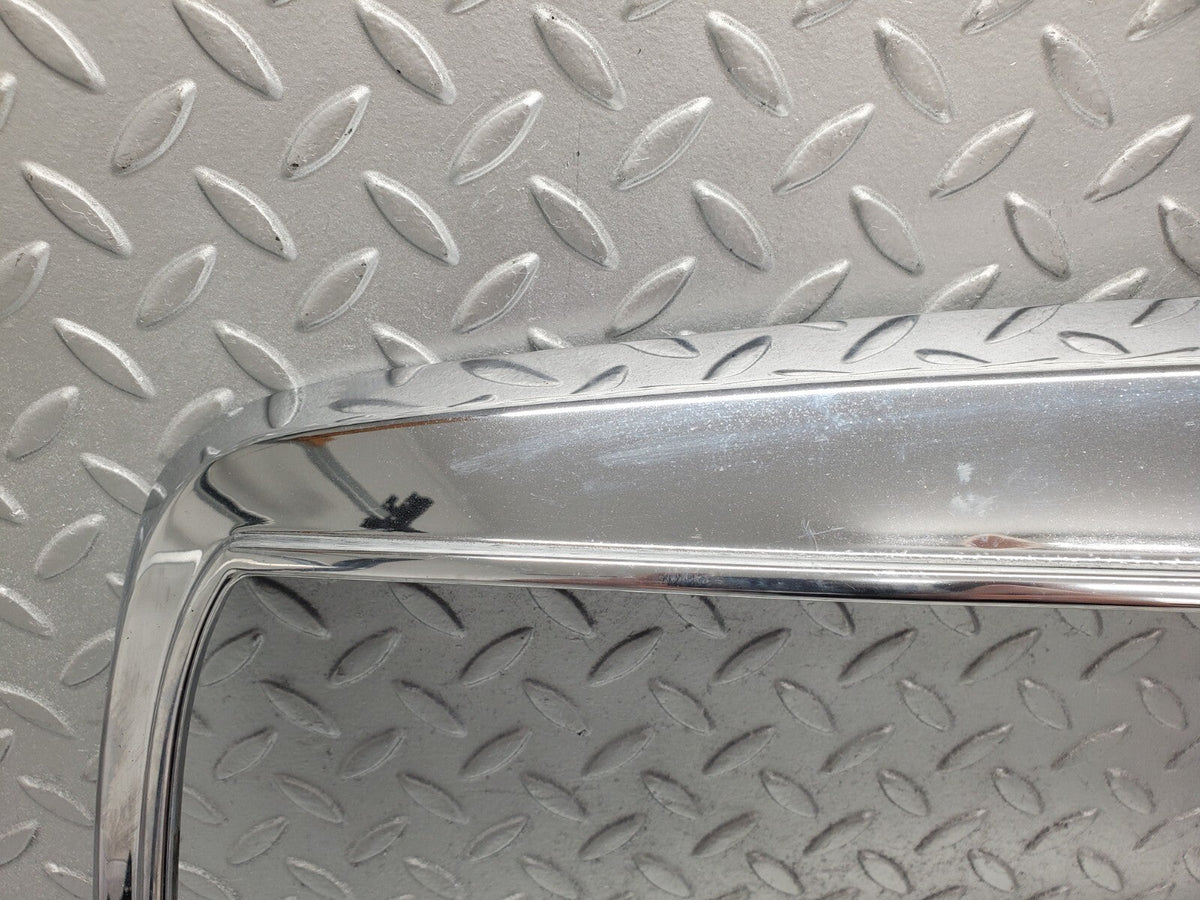 48753 Mercedes-Benz W123 Bonnet Grill Chrome Frame