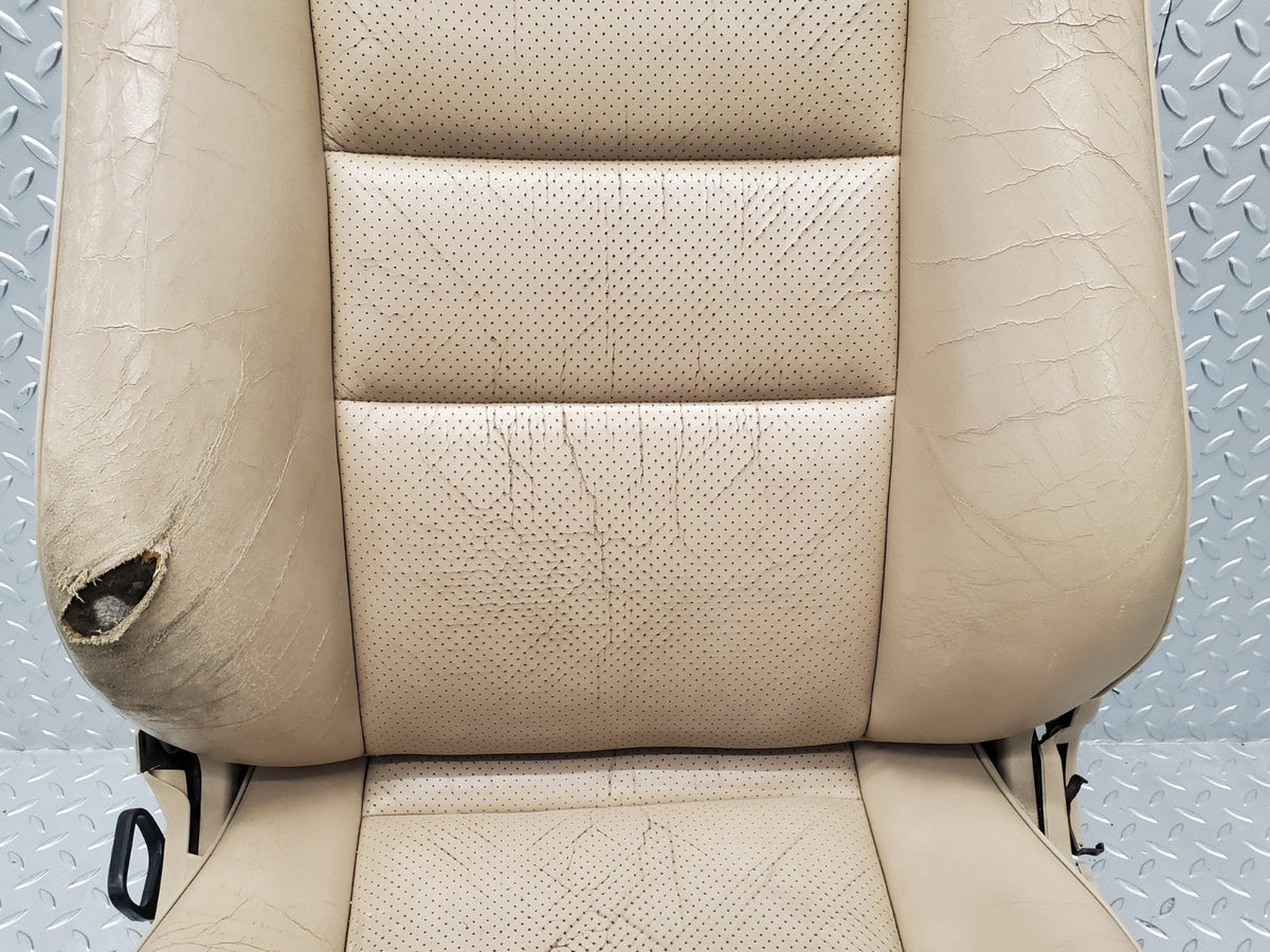 49428 Mercedes-Benz A124 320E Cabriolet Front Right Seat Leather Beige