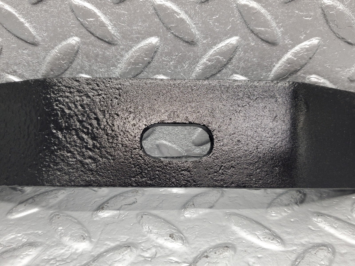 48568 Mercedes-Benz W108 Front Right Bumper Bracket