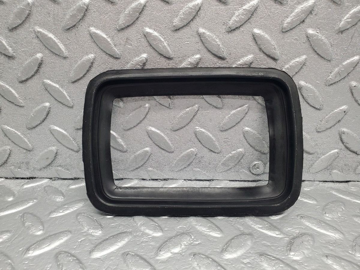 51063 Mercedes-Benz W108 Gear Selector Surround Rubber A1152670297