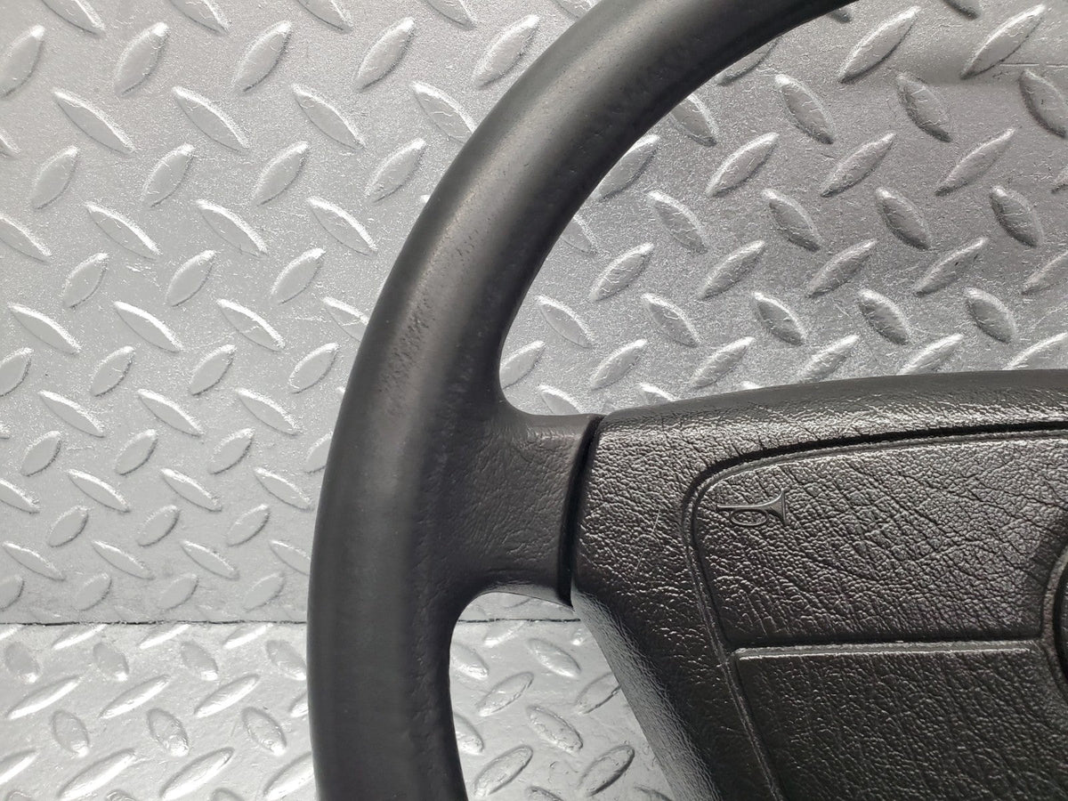 51162 Mercedes-Benz W124 Steering Wheel