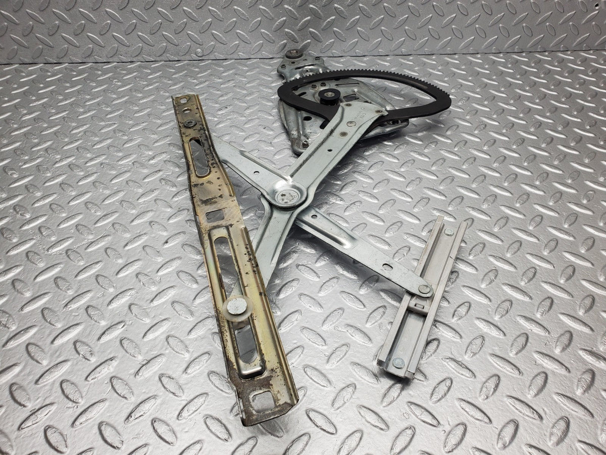 49192 Mercedes-Benz A124 320E Cabriolet Front Left Power Window Regulator
