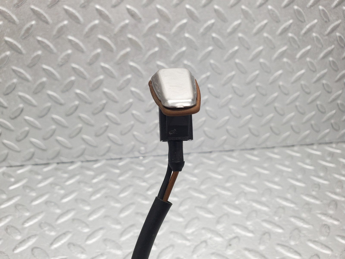 49619 Mercedes-Benz W126 C126 Windscreen Washer Nozzle