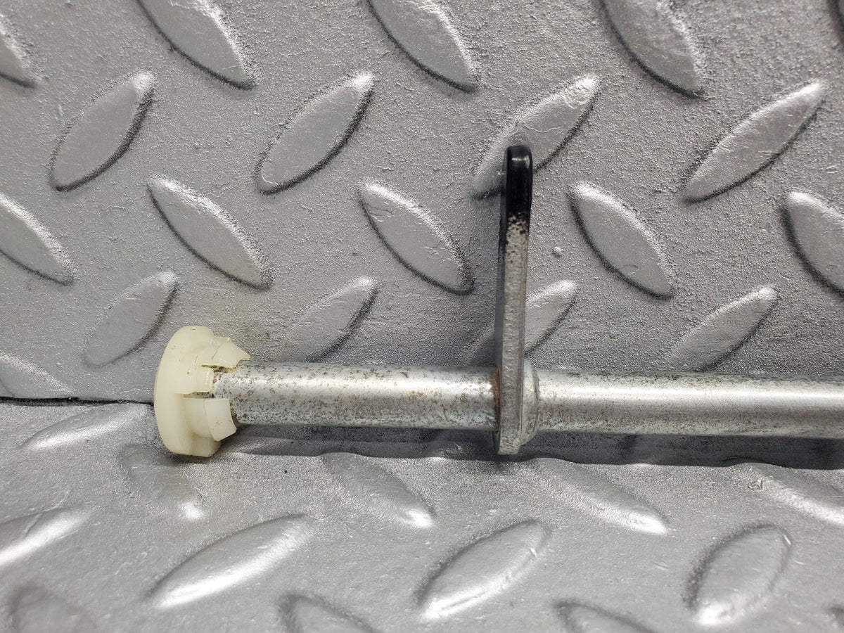 50200 Mercedes-Benz C123 280CE Coupe Front Left Seat Sliding Adjust Rod
