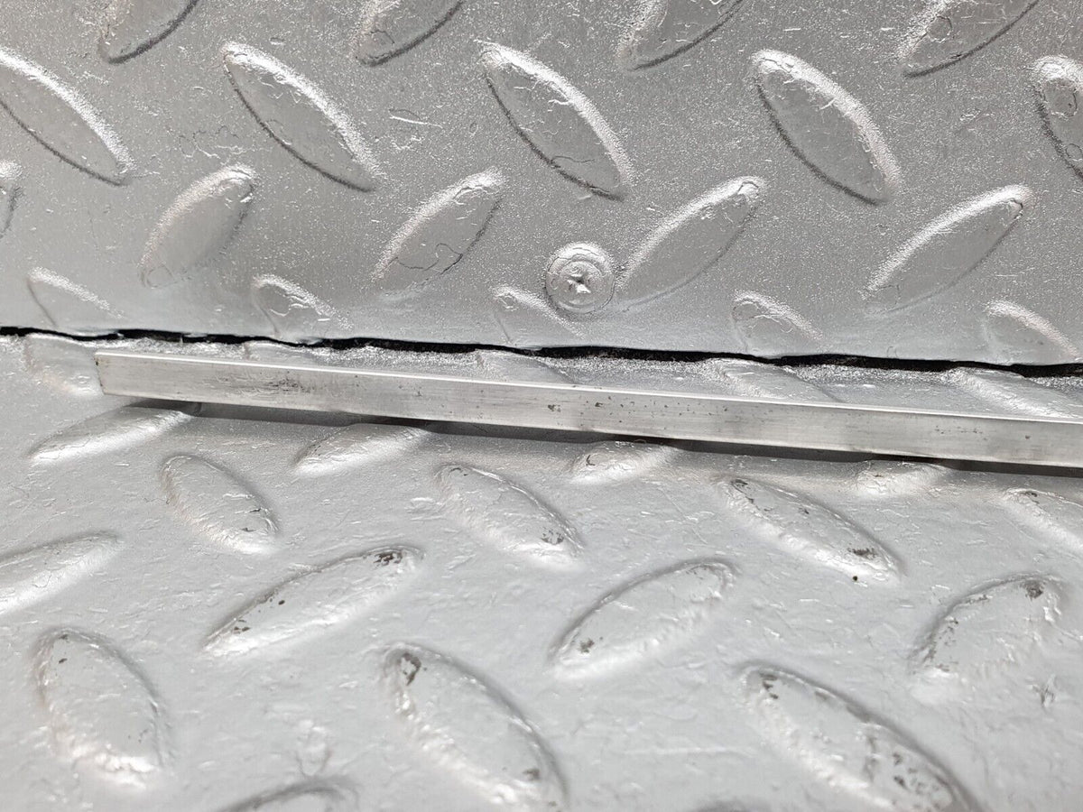 41715 Mercedes-Benz W124 200E Sunroof Chrome Trim