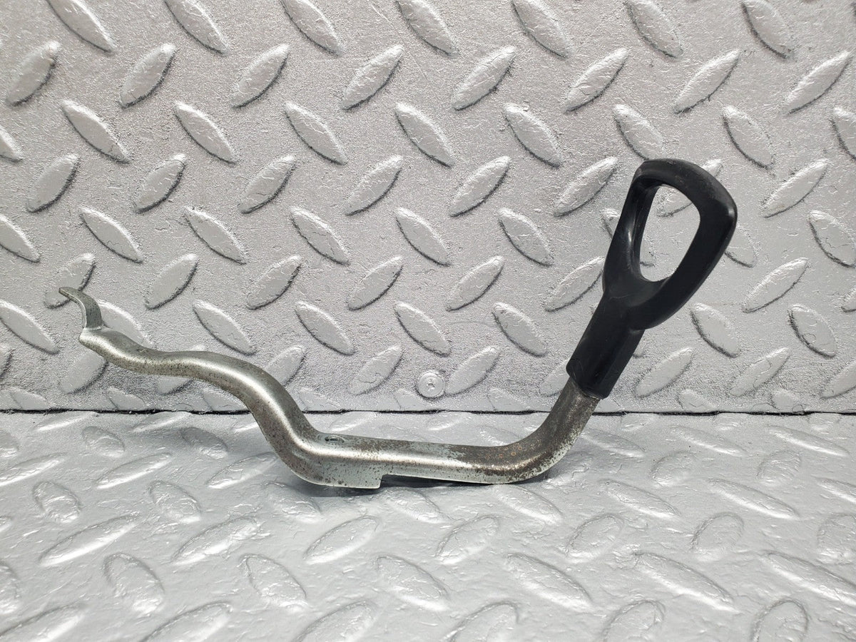 50196 Mercedes-Benz C123 280CE Coupe Front Left Seat Side Height Adjust Handle