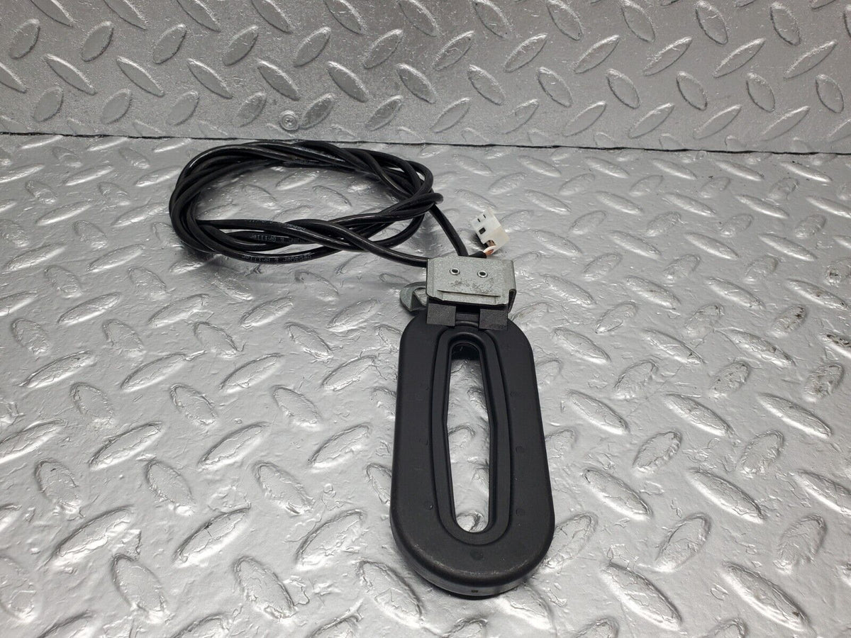 48060 Mercedes-Benz R230 350SL Coupe Keyless Go Antenna Right A2308201375
