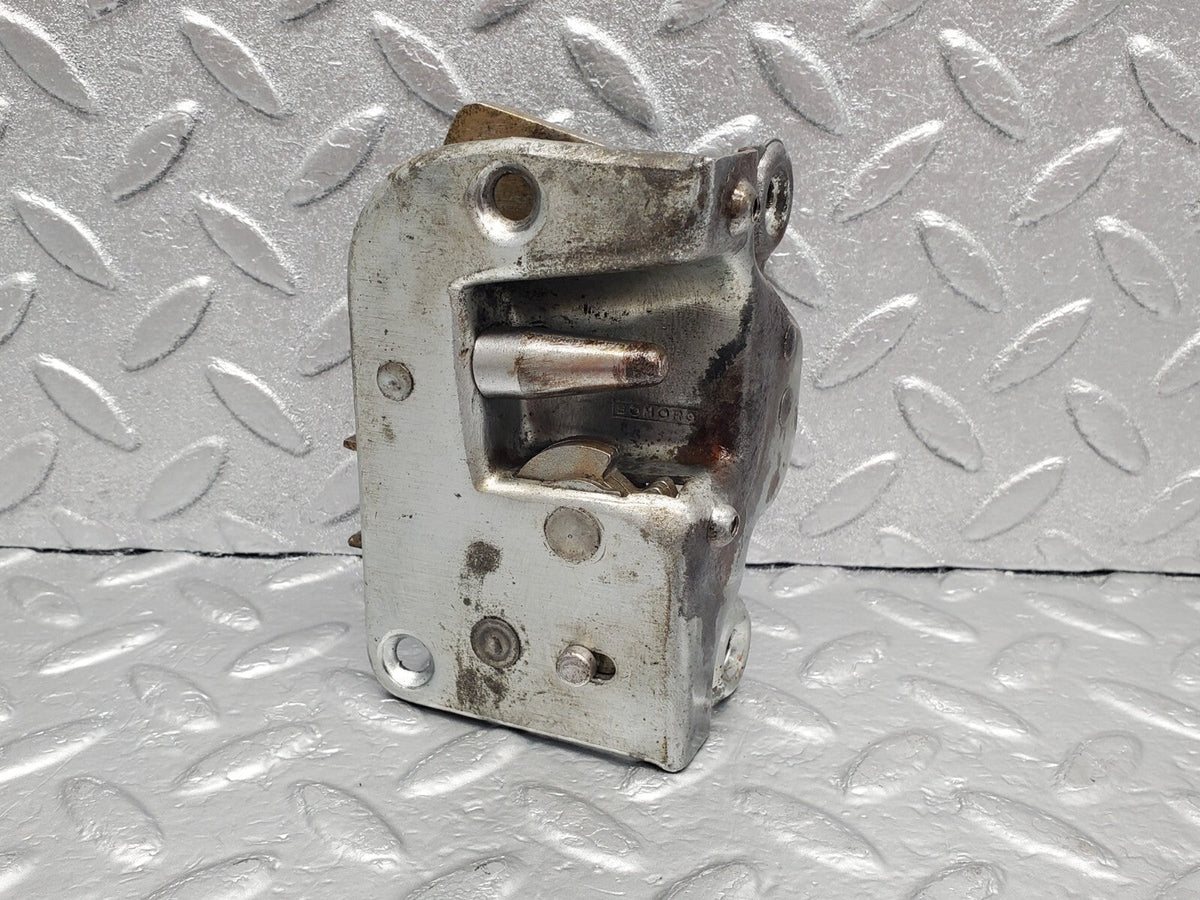 48470 Mercedes-Benz W108 Rear Left Door Lock Mechanism