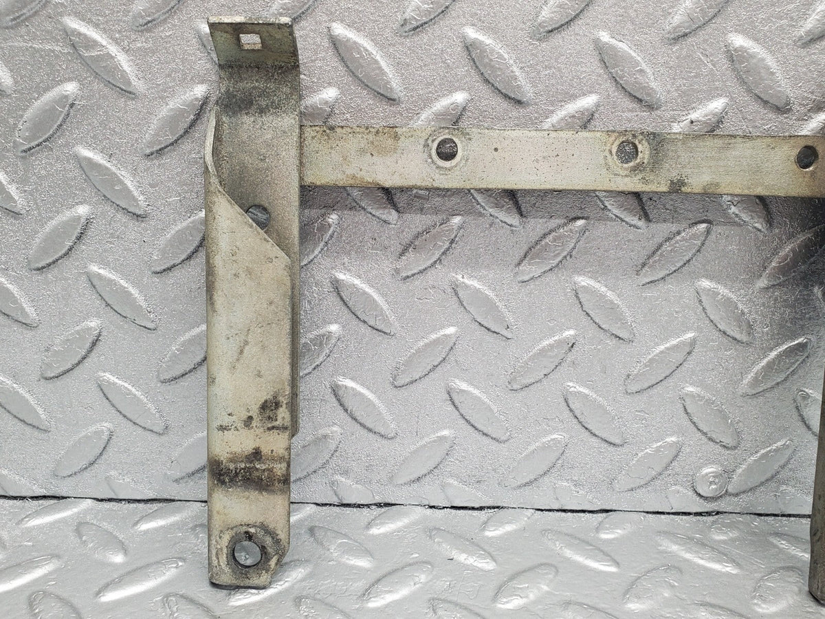 48795 Mercedes-Benz W108 Ignition Cable Bracket
