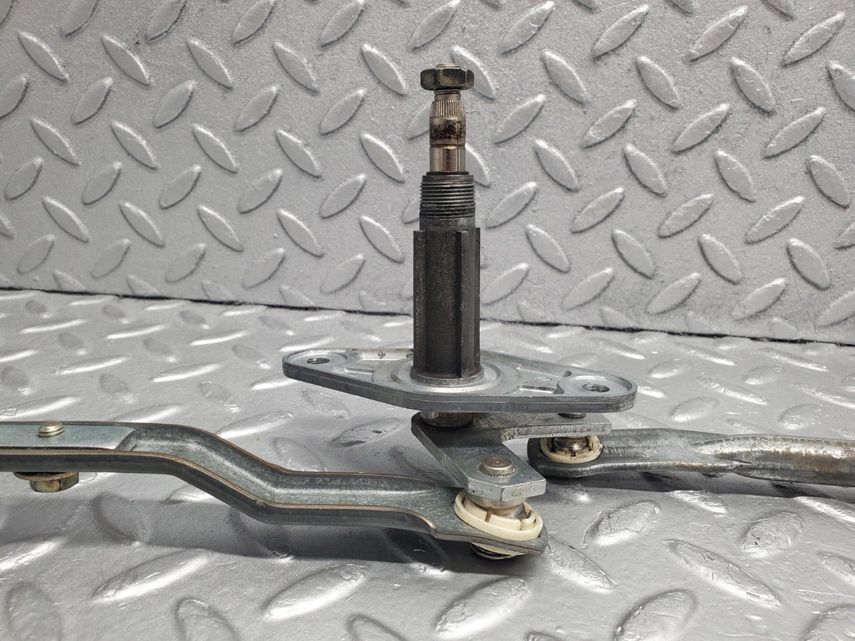 50770 Mercedes-Benz W108 280SE 3.5 Windscreen Wiper Linkage