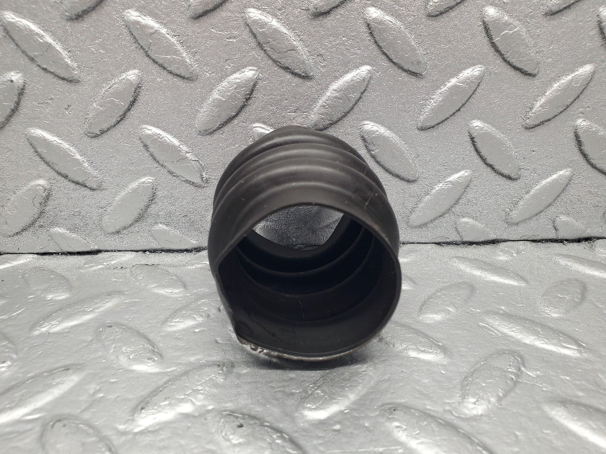 50799 Mercedes-Benz W108 280SE 3.5 Door Wire Protector Rubber