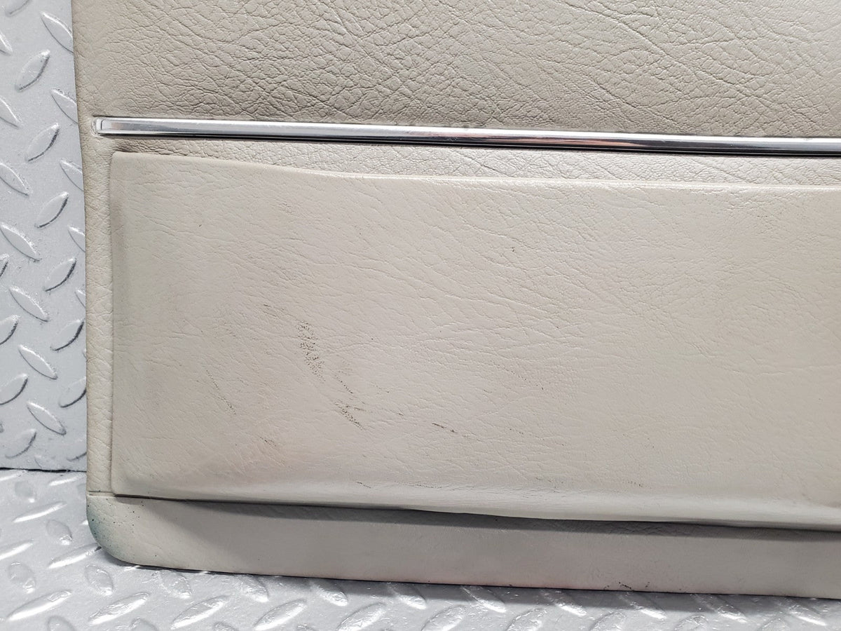 50523 Mercedes-Benz W108 280SE 3.5 Front Right Door Card Grey
