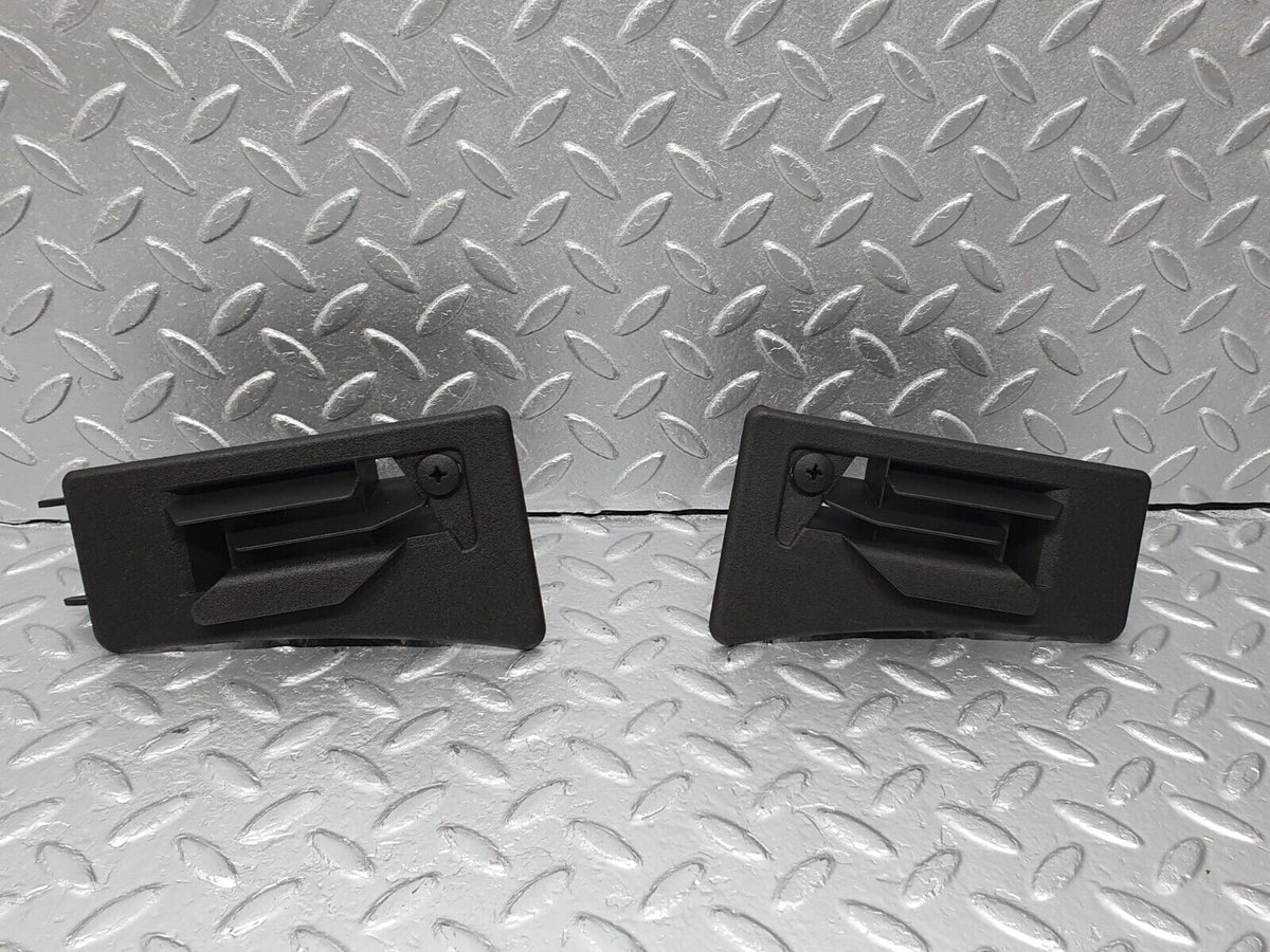 41877 Mercedes-Benz W202 C200 Under Dash Air Vent Pair A2108300366 A2108300466
