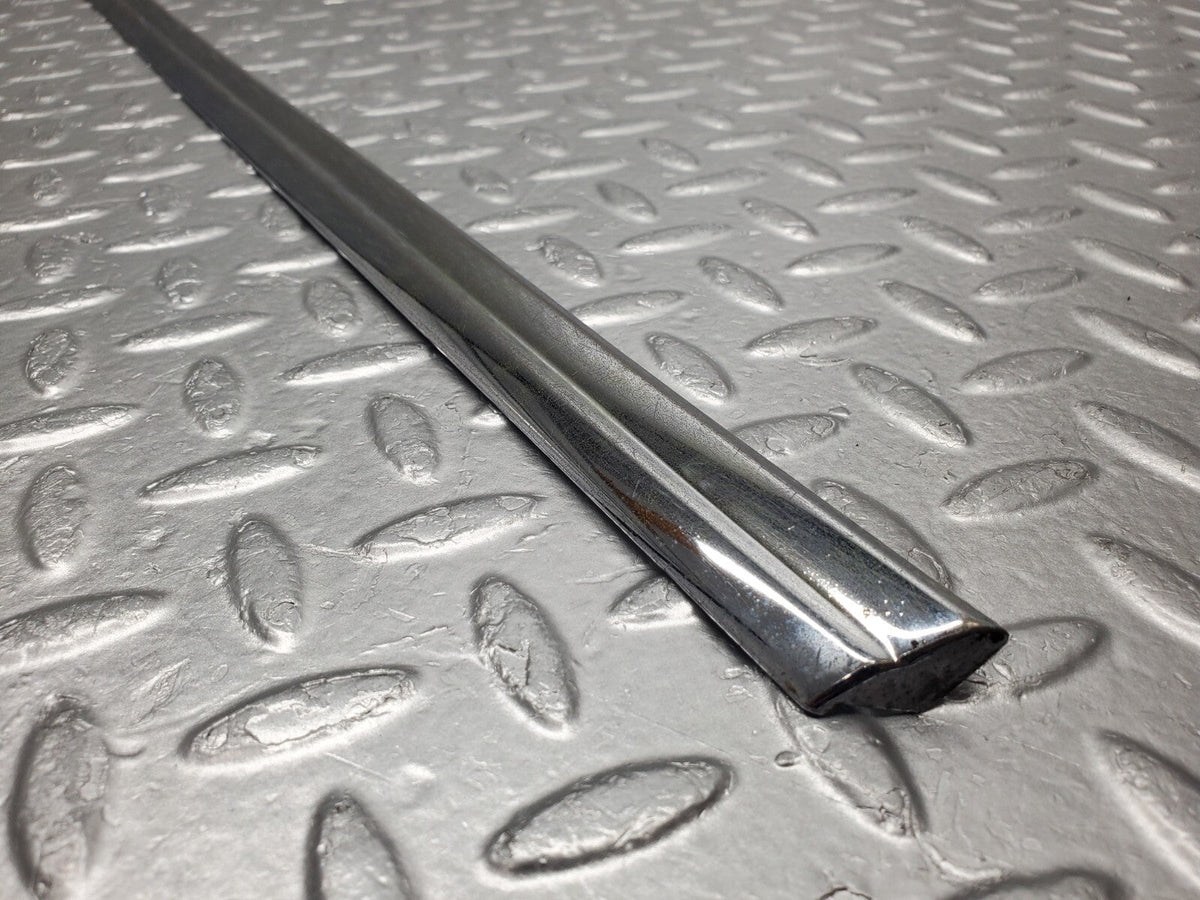 48293 Mercedes-Benz W113 Pagoda Left Door Chrome Trim