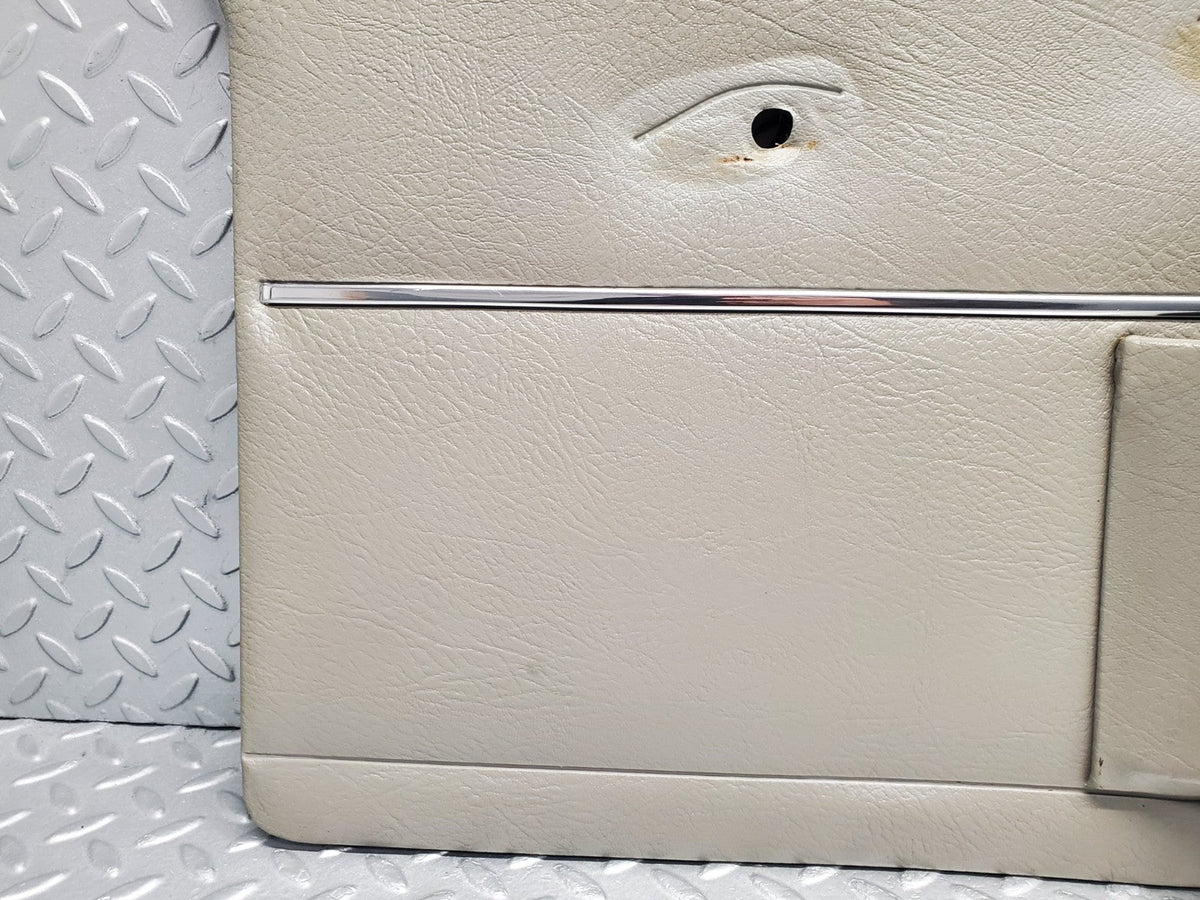 50524 Mercedes-Benz W108 280SE 3.5 Front Left Door Card Grey