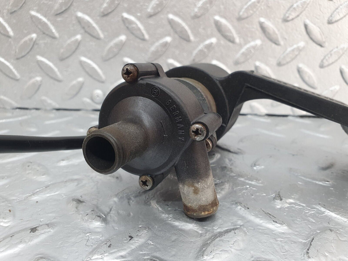 43681 Mercedes-Benz C126 380SEC Coupe Auxiliary Heating Water Pump A1268301014