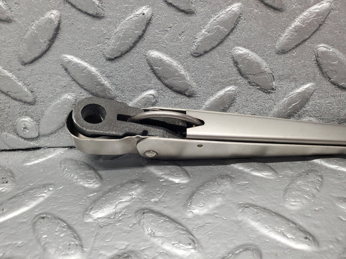50764 Mercedes-Benz W108 280SE 3.5 Chrome Windscreen Wiper Arm Right