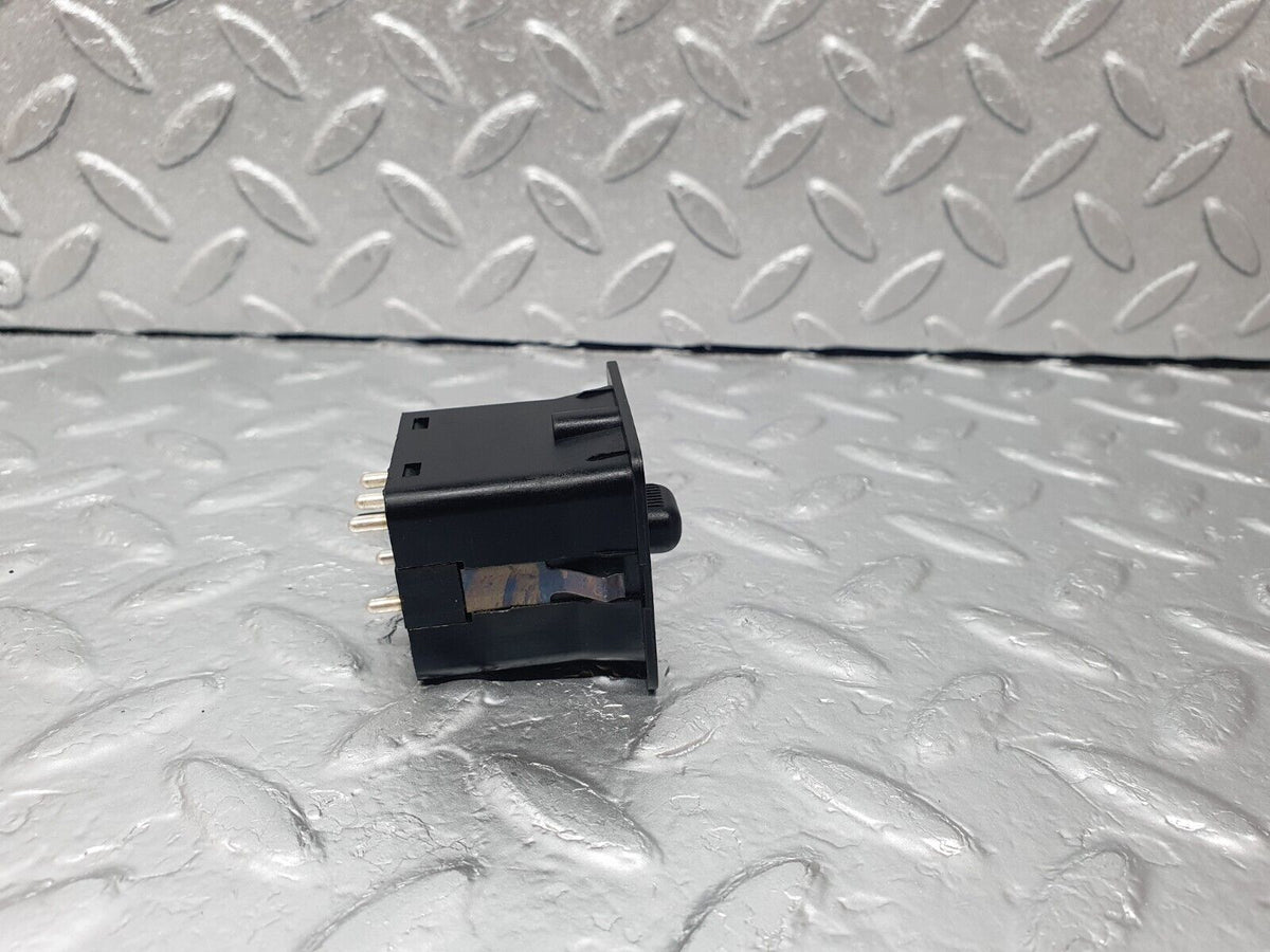 43546 Mercedes-Benz C126 380SEC Coupe Electric Mirror Adjust Switch A1268200810