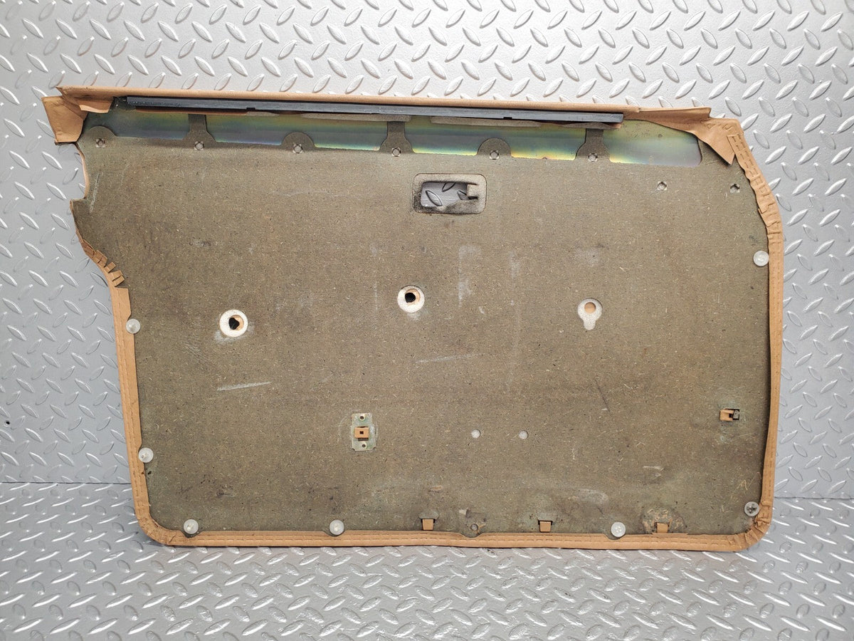 48752 Mercedes-Benz W123 Front Right Door Card