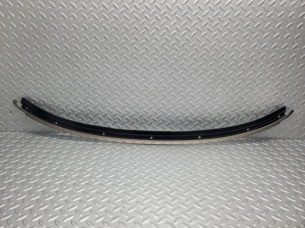 49405 Mercedes-Benz A124 320E Cabriolet Windscreen Top Moulding Trim