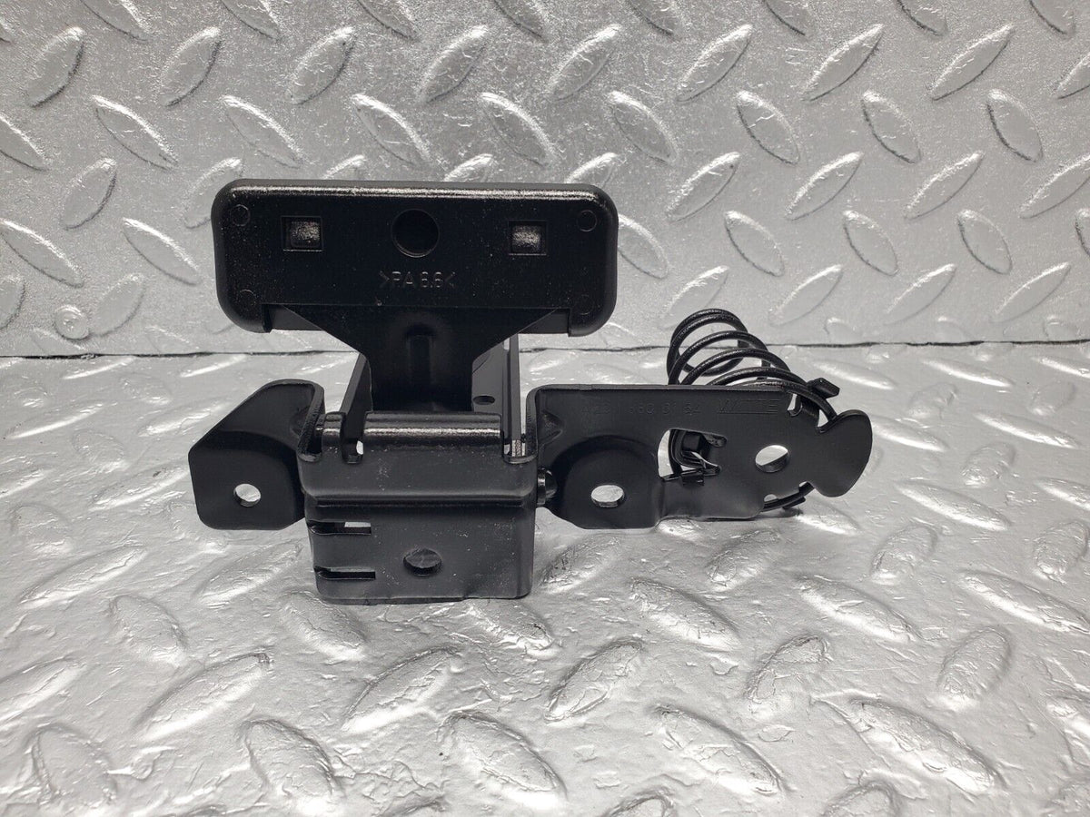 47731 Mercedes-Benz R230 350SL Coupe Bonnet Lock Catch A2308800164