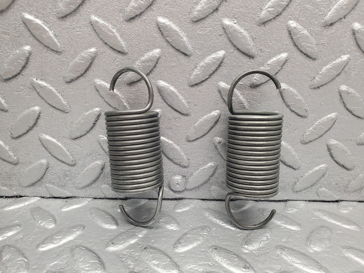 50224 Mercedes-Benz W123 Front Seat Adjustment Spring Pair