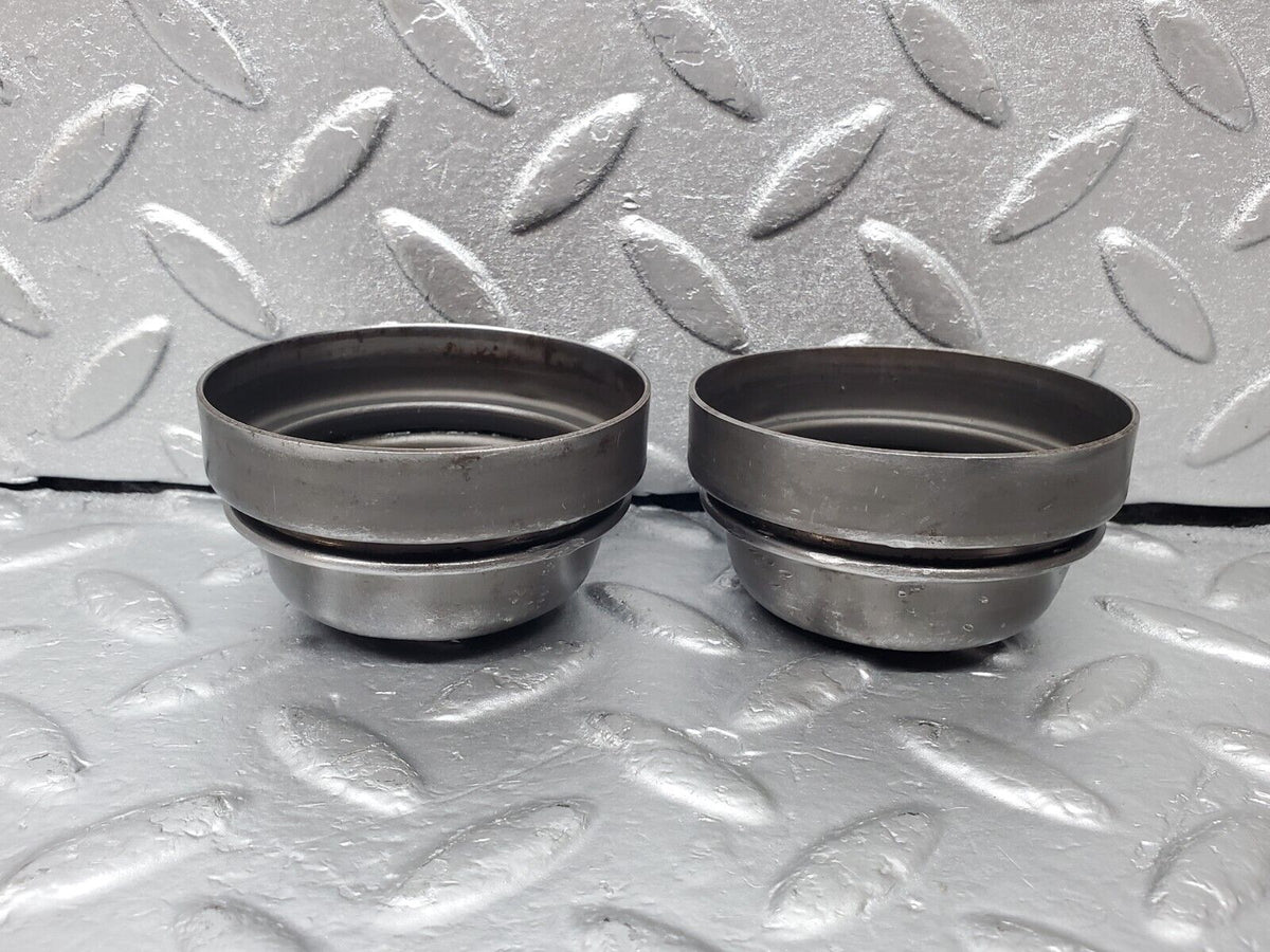 44489 Mercedes-Benz W123 280E Wheel Hub Locking Cap Sets