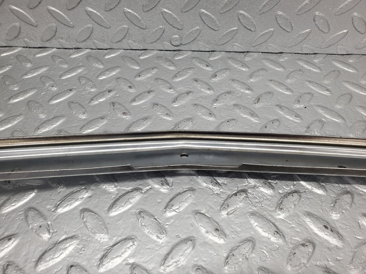 48753 Mercedes-Benz W123 Bonnet Grill Chrome Frame