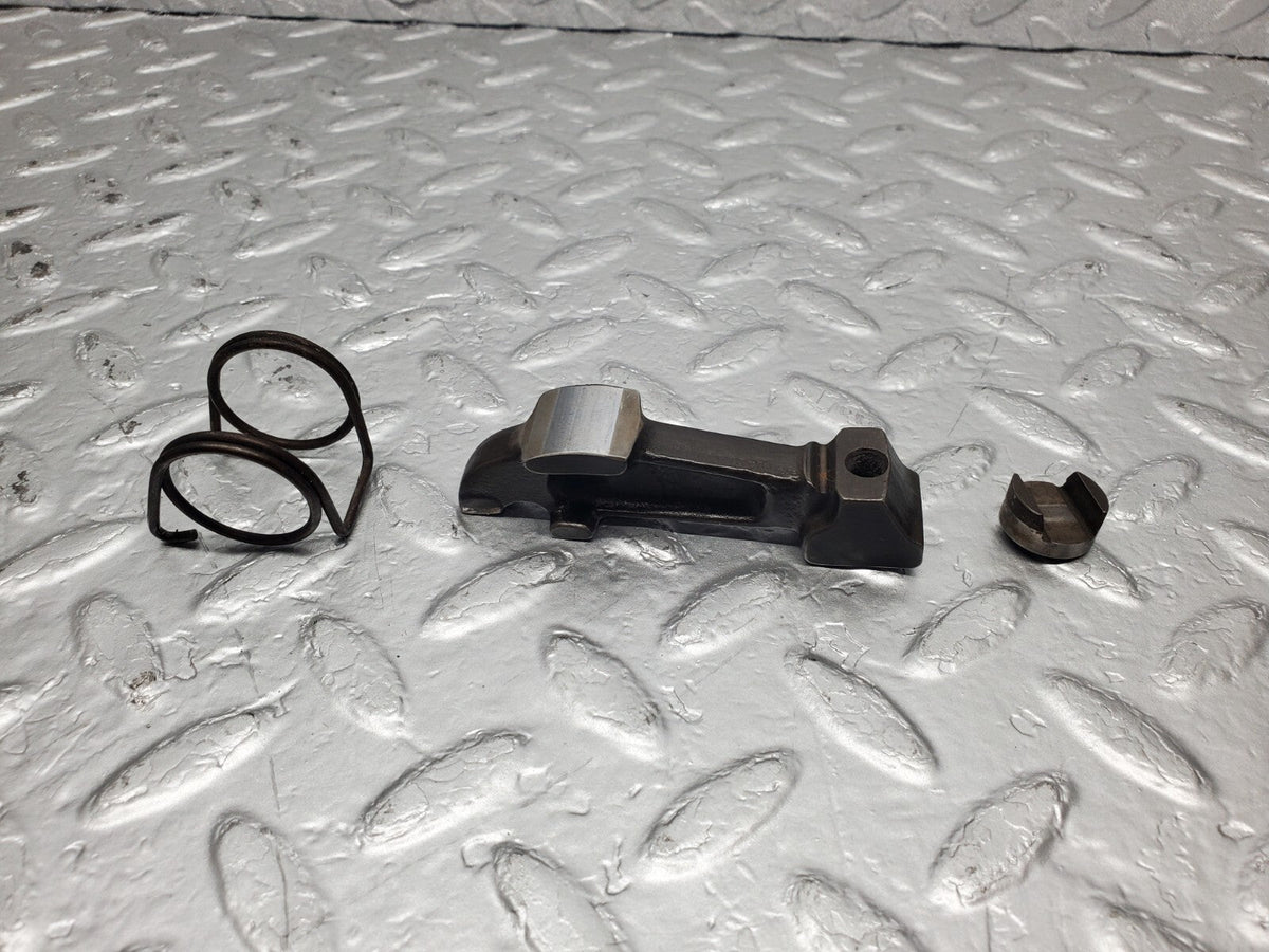 48872 Mercedes-Benz W108 Valve Rocker Arm With Retaining Spring & Tappet