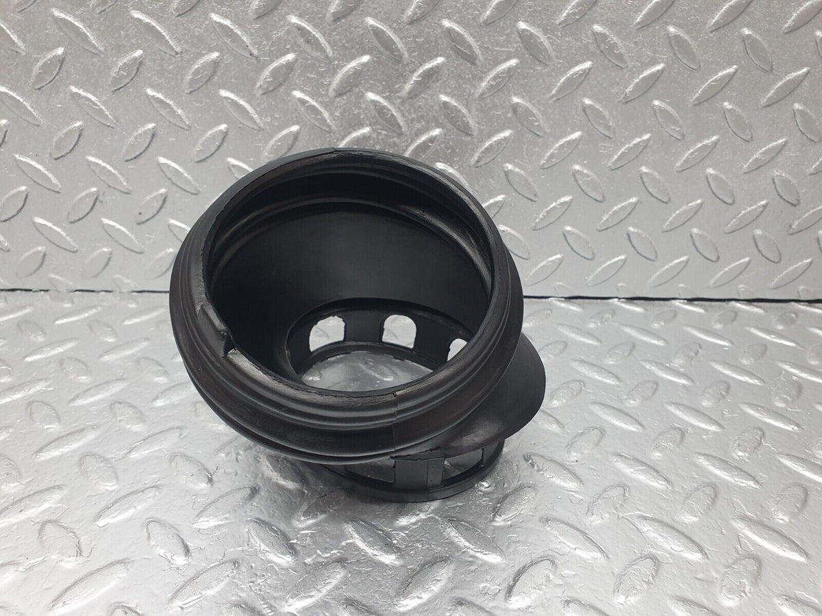 43609 Mercedes-Benz C126 380SEC Coupe Fuse Box Rubber Grommet A1265450146
