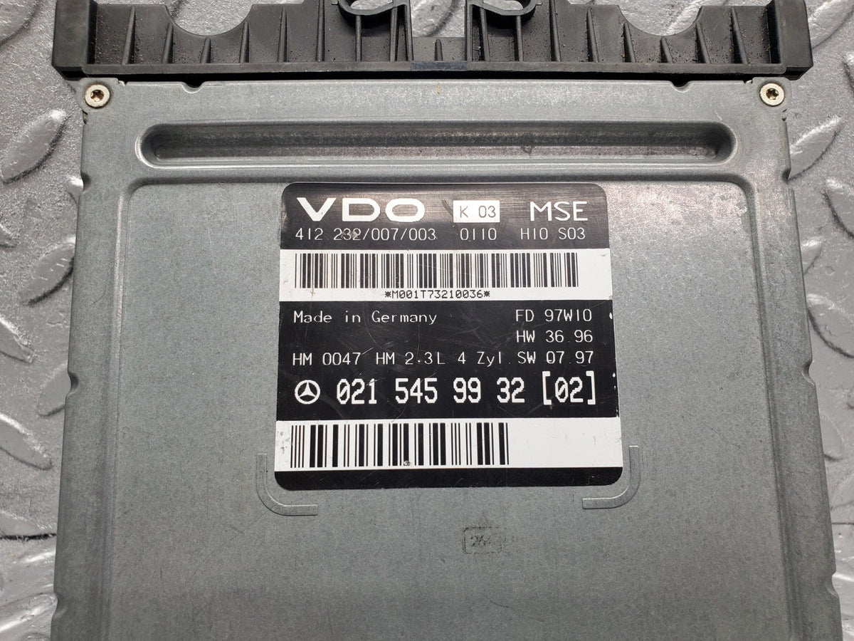 51263 Mercedes-Benz W210 Engine Control Unit ECU VDO A0215459932