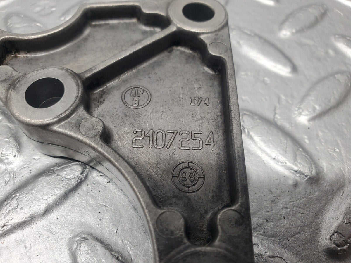 47199 Mercedes-Benz R129 320SL Coupe Steering Pump Bracket