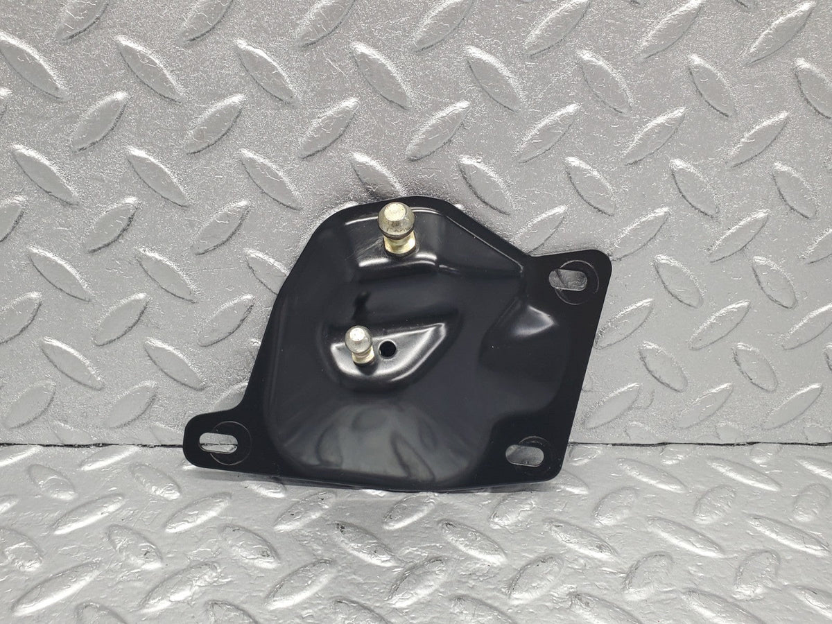 49099 Mercedes-Benz A124 320E Cabriolet Soft Top Support Bracket Right Side