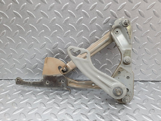 41437 Mercedes-Benz W124 200E Bonnet Hinge Right Side A1248800228 A1248871074