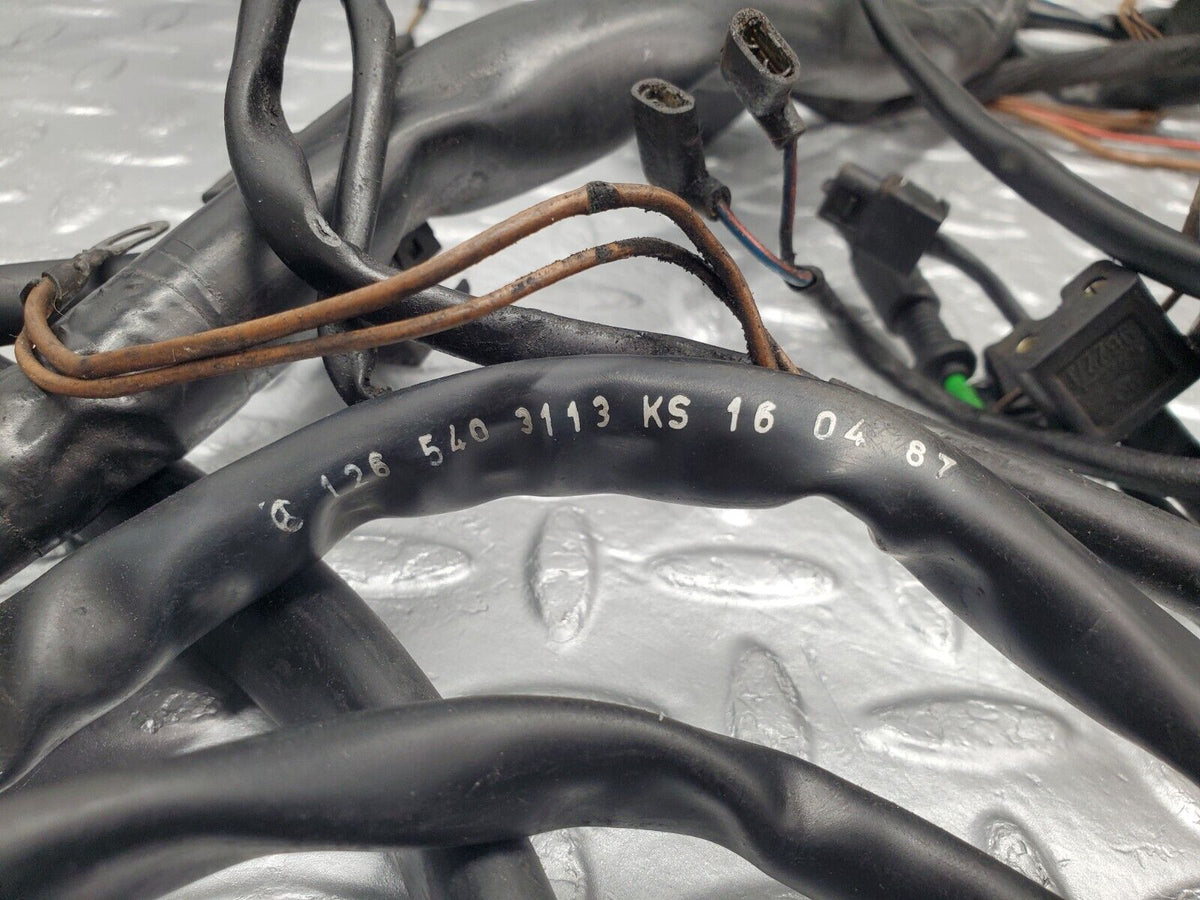 46067 Mercedes-Benz W126 420SE Engine Wiring Harness A1265403113 A1265406506
