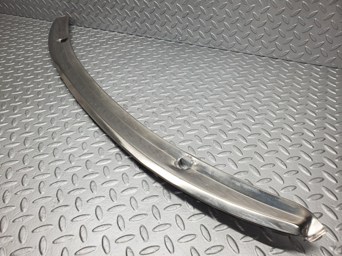 49795 Mercedes-Benz R107 380SL Windscreen Top Chrome Trim