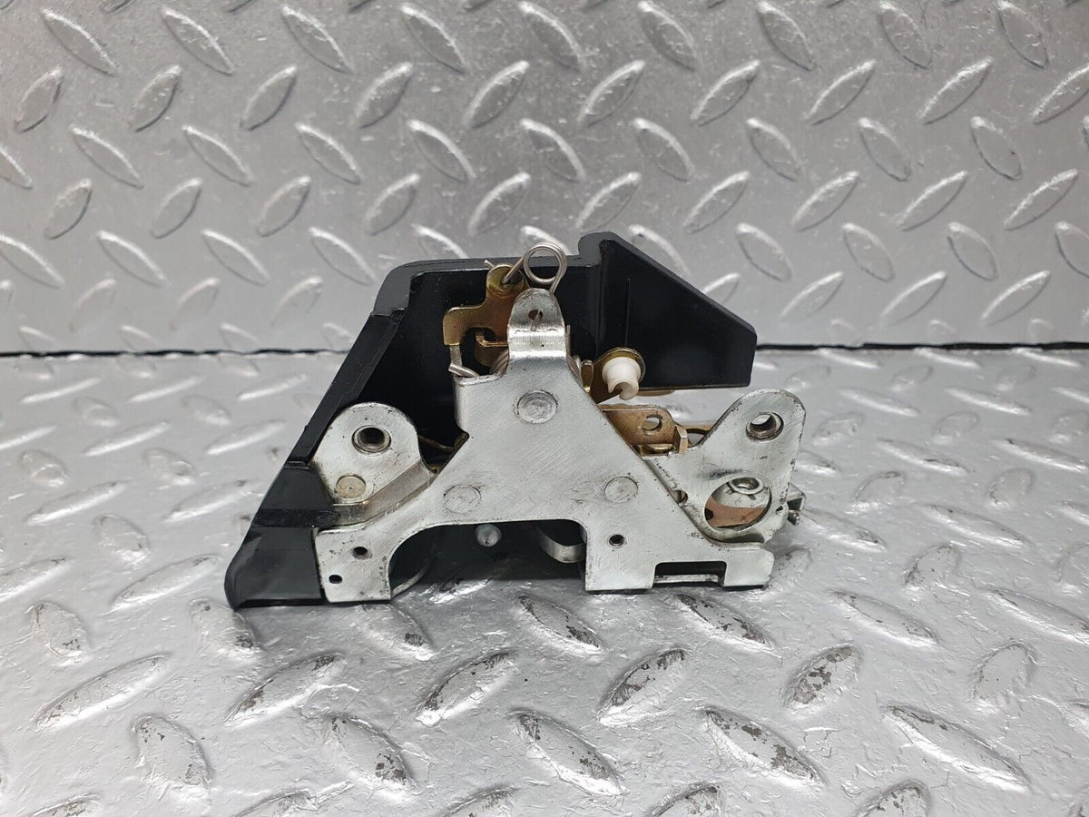 41106 Mercedes-Benz W126 300SE Rear Left Door Lock Mechanism A1237330108